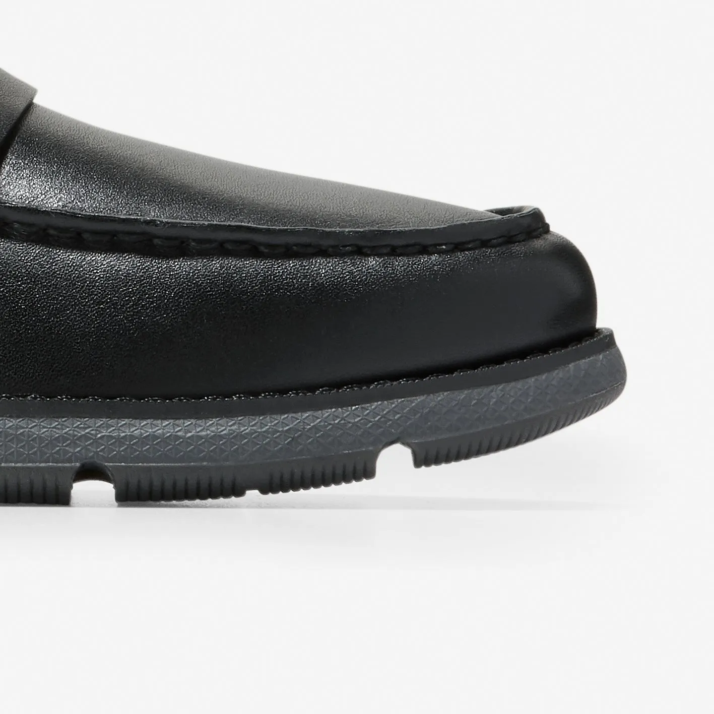 4.ZERØGRAND Loafer