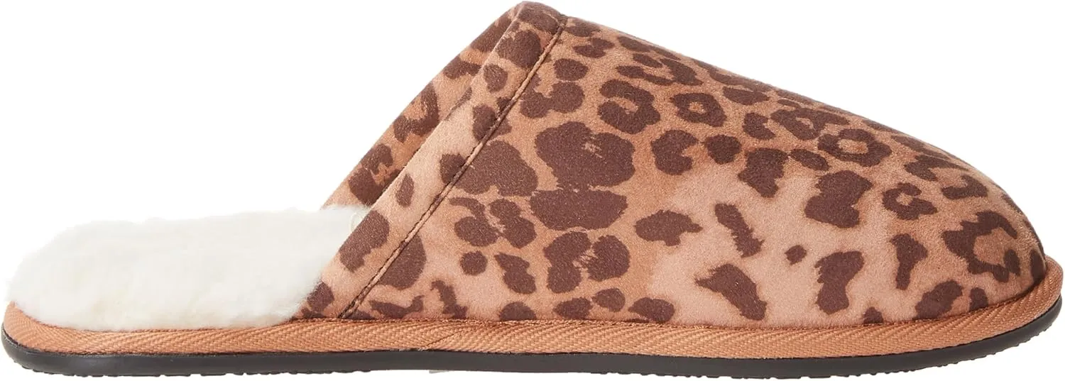Amazon Essentials Women's Cozy Slippers