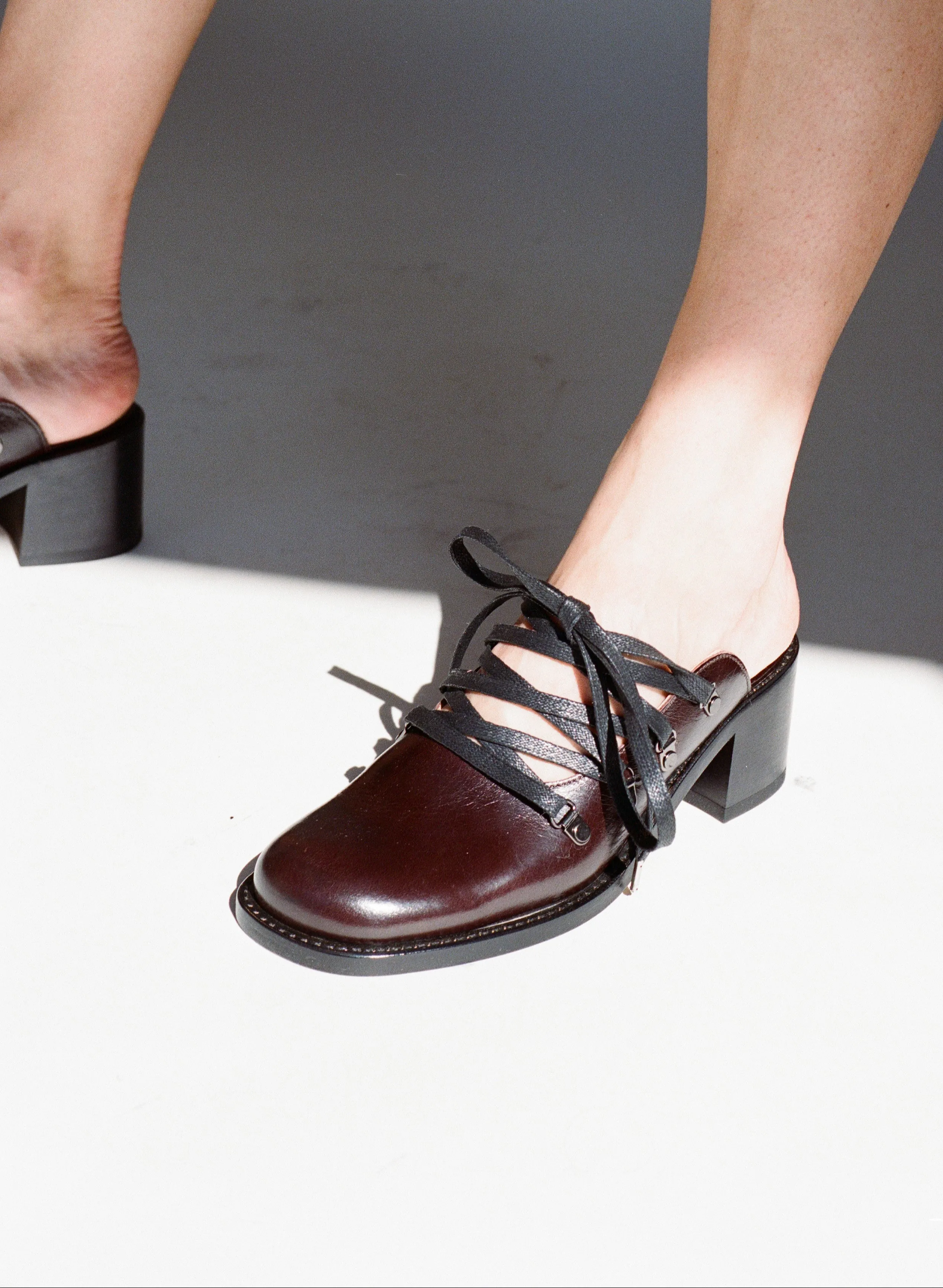 Beat Mule Mahogany High Shine