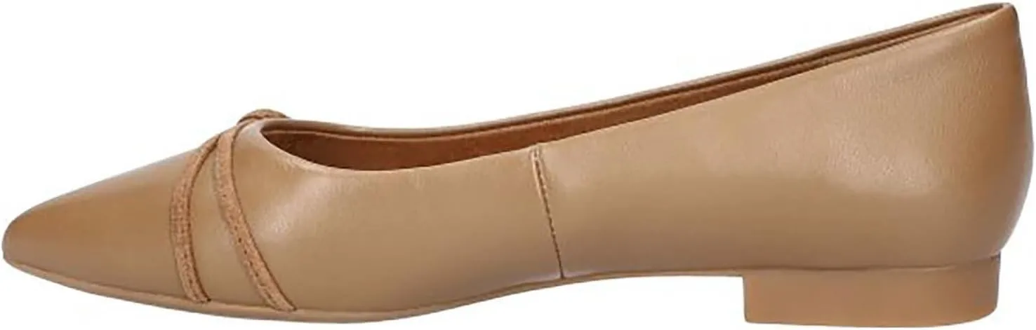 Bella Vita Women's Rhea Sneaker