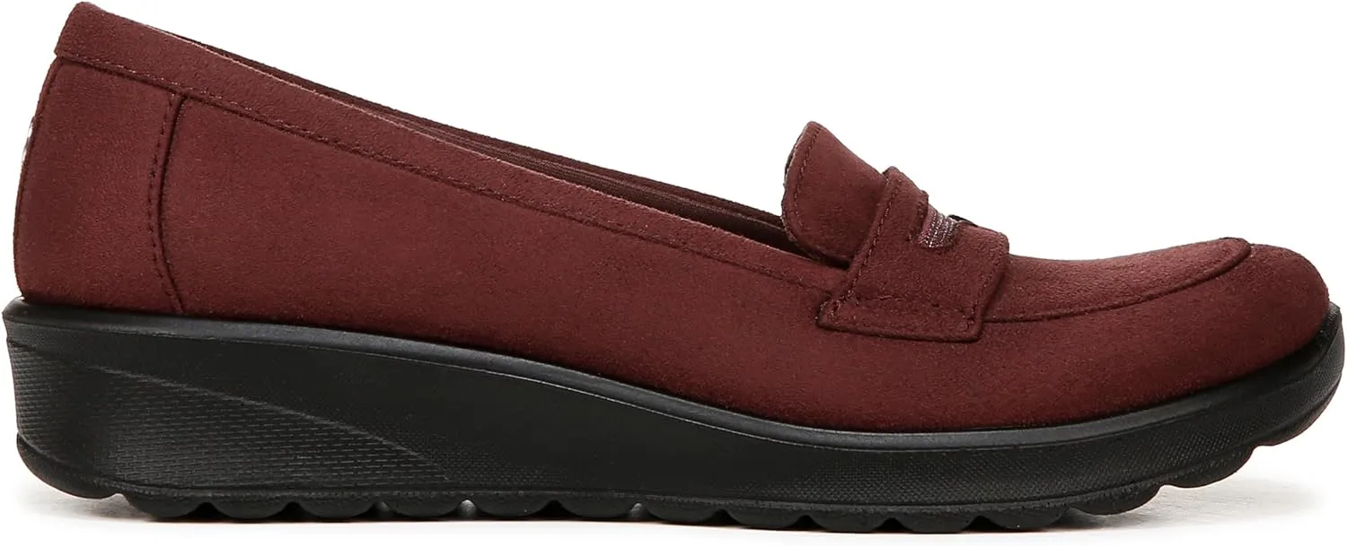 BZees Women's Gamma Loafer
