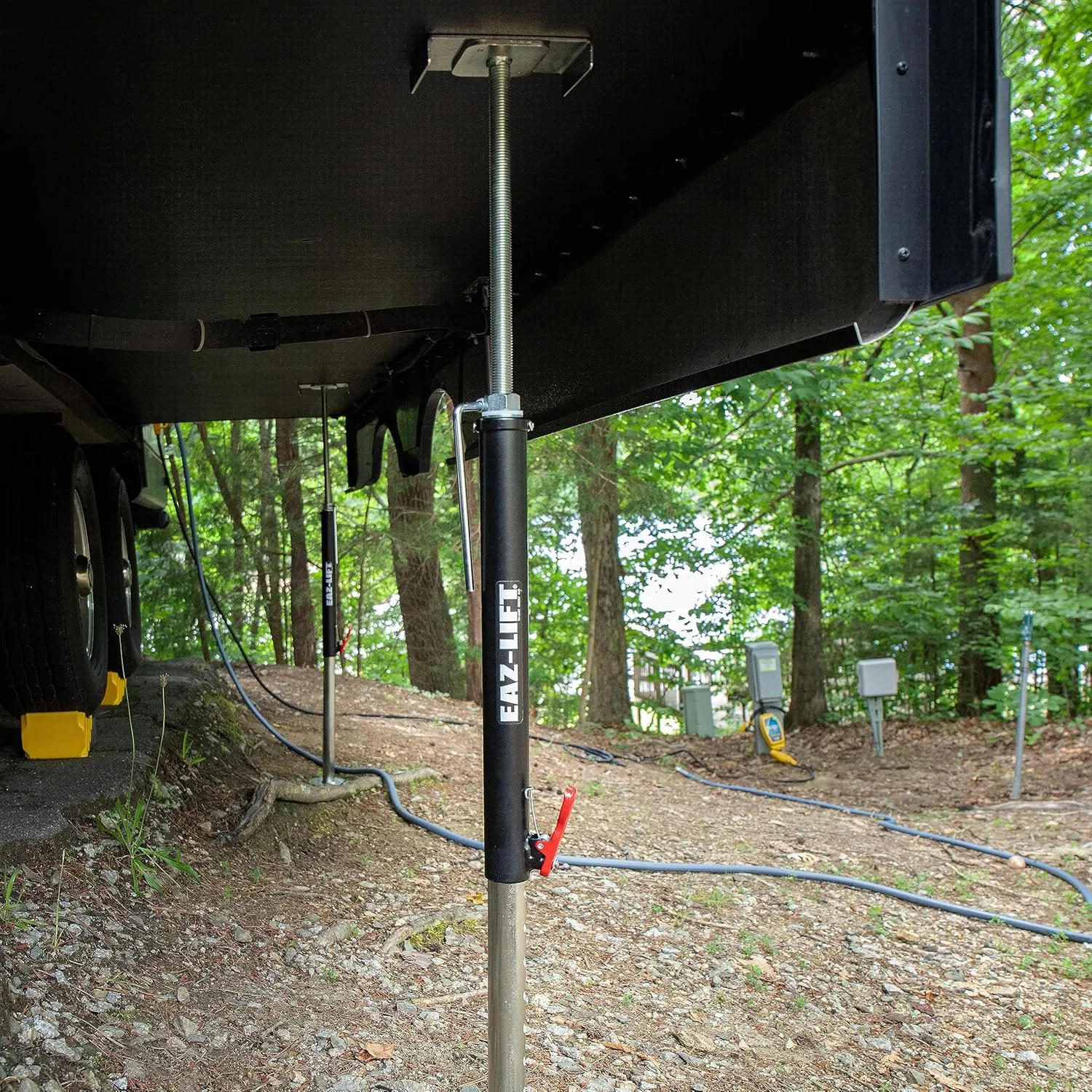 Camco Eaz-Lift Adjustable Camper/RV Slide-Out Supports - Features a 5,000lb Weight Capacity per Support, a Quick Release Pin, and Incremental Lock Positions - Adjusts from 19 to 49-In - 2-Pack (48870)