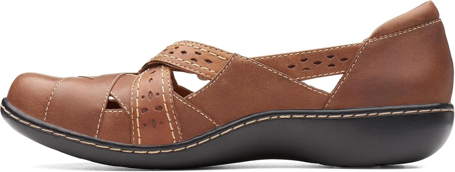 Clarks Women's Ashland Spin Q Loafer