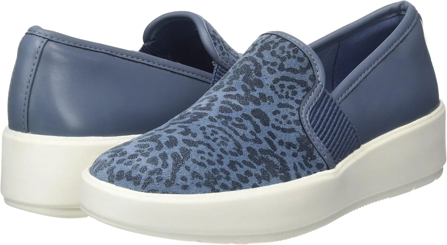 Clarks Women's Layton Petal Loafer