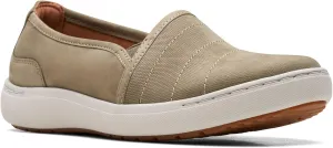 Clarks Women's Nalle Violet Loafer
