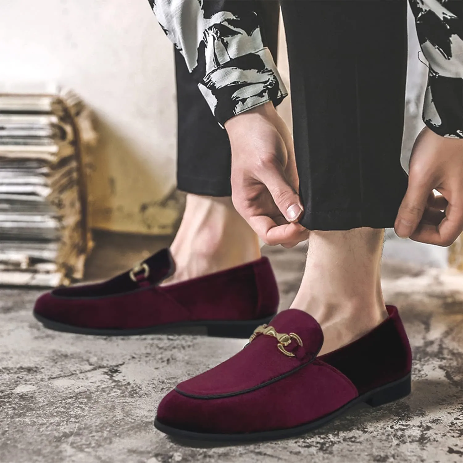 CMM Men's Velvet Slip On Loafers Shiny Metallic Slipper Loafers Luxury Dress Shoes Nightclub Party