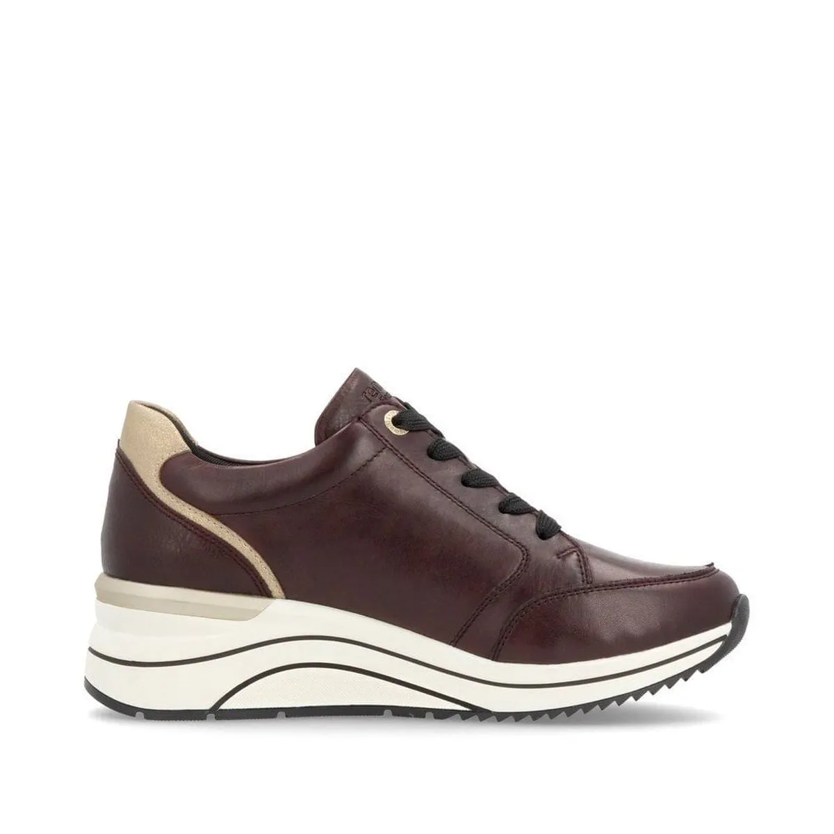 D0T03 Wedge Sneaker