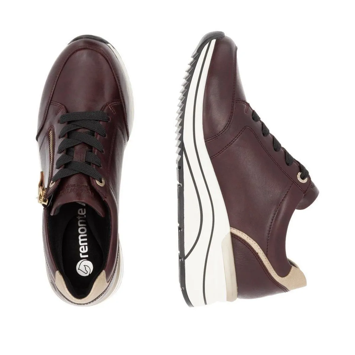 D0T03 Wedge Sneaker