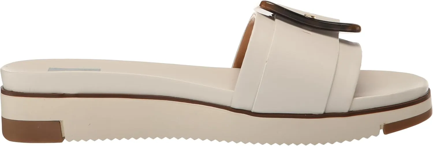 DV Dolce Vita Women's Caster Sandal