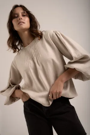 Elementary Pleated Linen Top