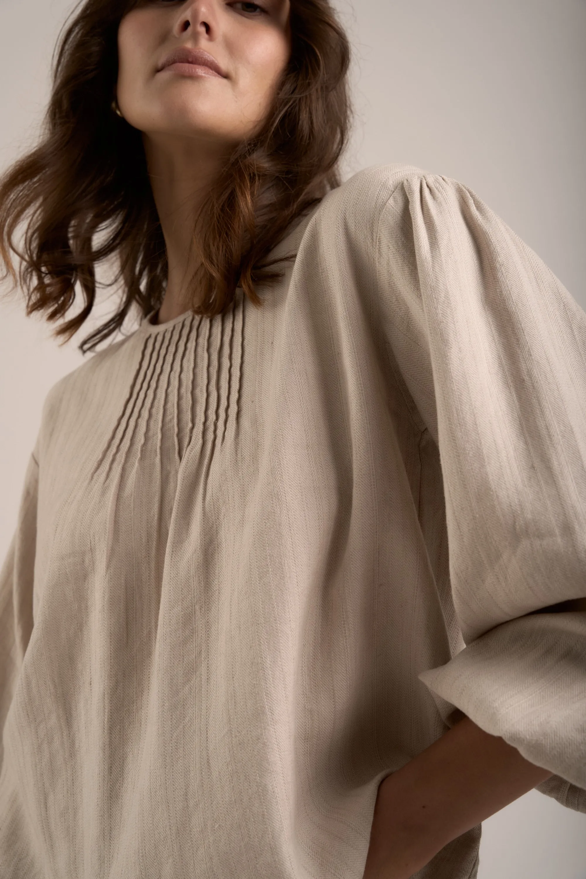 Elementary Pleated Linen Top