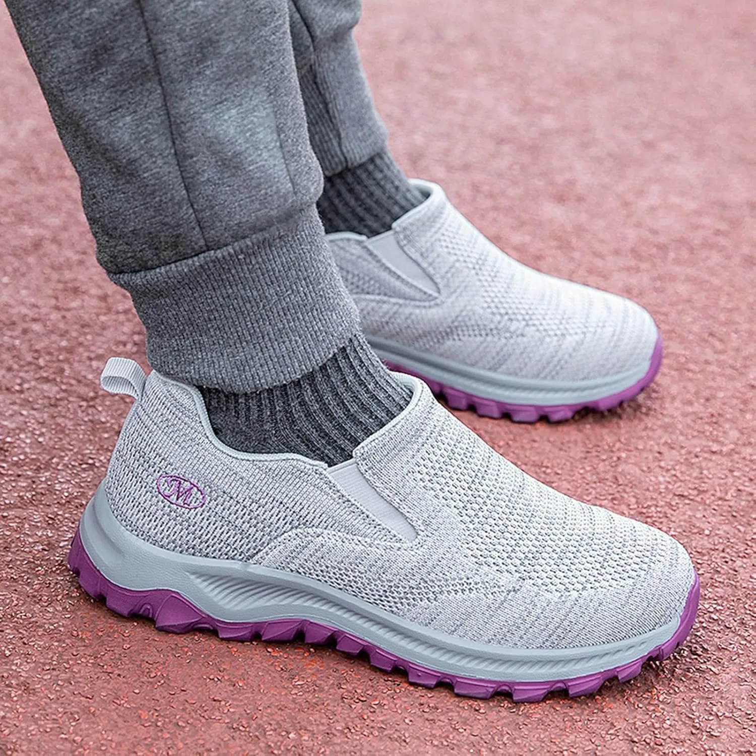 Foreign Trade New Flying Weaving Mesh Breathable Women's and Men's Shoes Round Head Low Top Classic Nylon Sneaker Womens