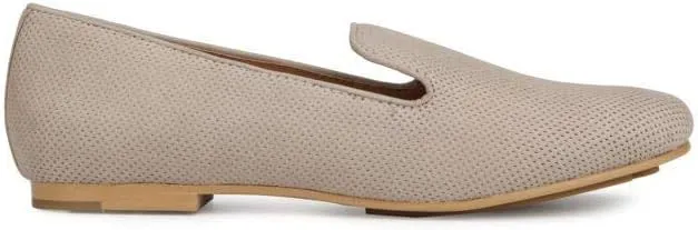 Gentle Souls by Kenneth Cole Women's Eugene 2 Perf Loafer Flat