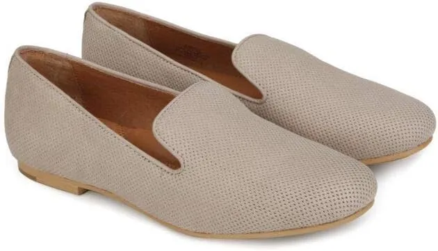 Gentle Souls by Kenneth Cole Women's Eugene 2 Perf Loafer Flat