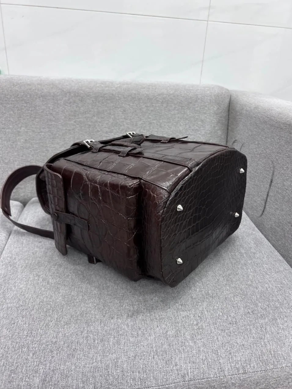 Genuine Alligator Leather Skin Backpack for mens women's Crocodile bag for men (Brown)