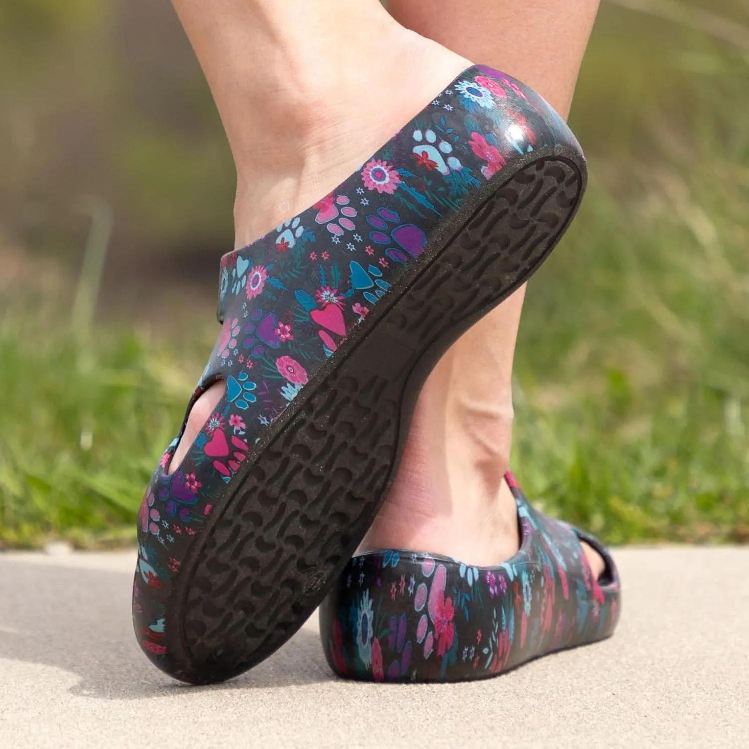 GreaterGood Positively Inspired Slide Sandals Ultra Lightweight Cushioned EVA Soles Easy Slip On Durable Quick Dry Beach Sandal