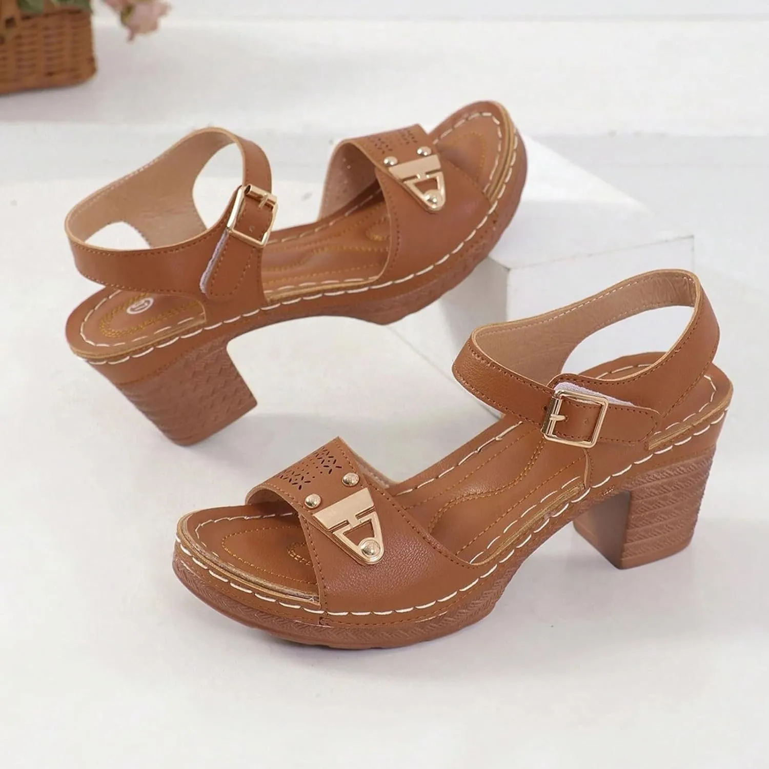 Hbeylia Platform Chunky Heels Sandals for Women Dressy Open Toe Low Block Heeled Fashion Wedding Party Dress Sandals Buckle Ankle Strap Casual Pumps Summer Shoes