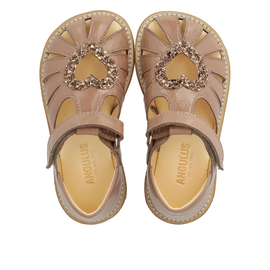 Heart sandal with sparkling glitter heart