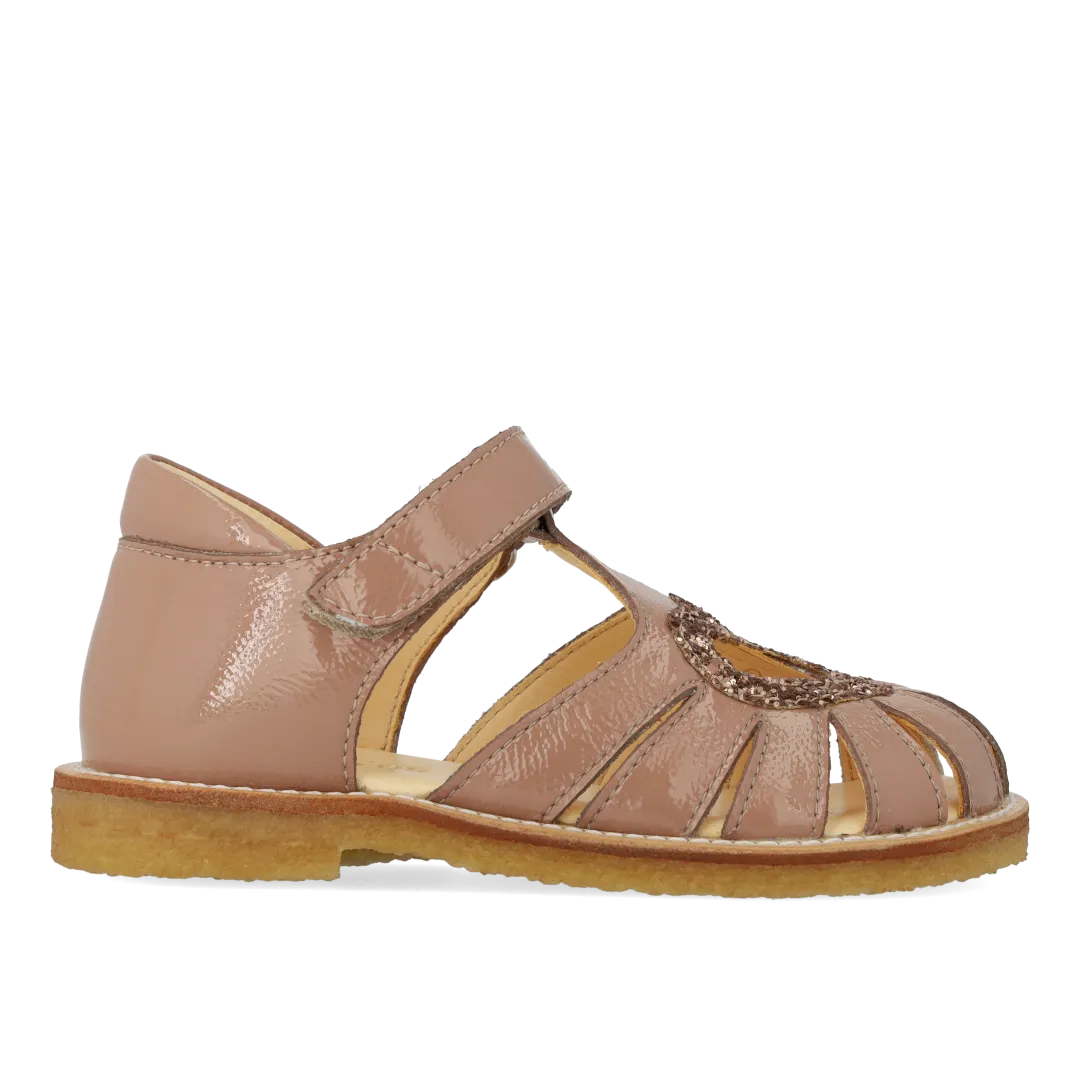 Heart sandal with sparkling glitter heart