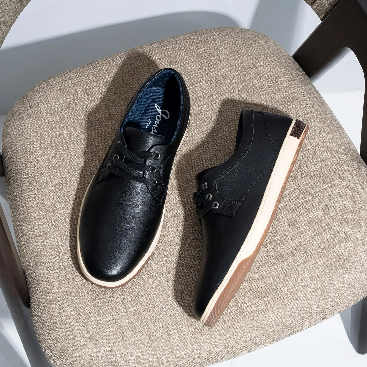 Jousen Men's Fashion Sneakers Classic Retro Casual Shoes for Men Breathable Business Dress Sneaker