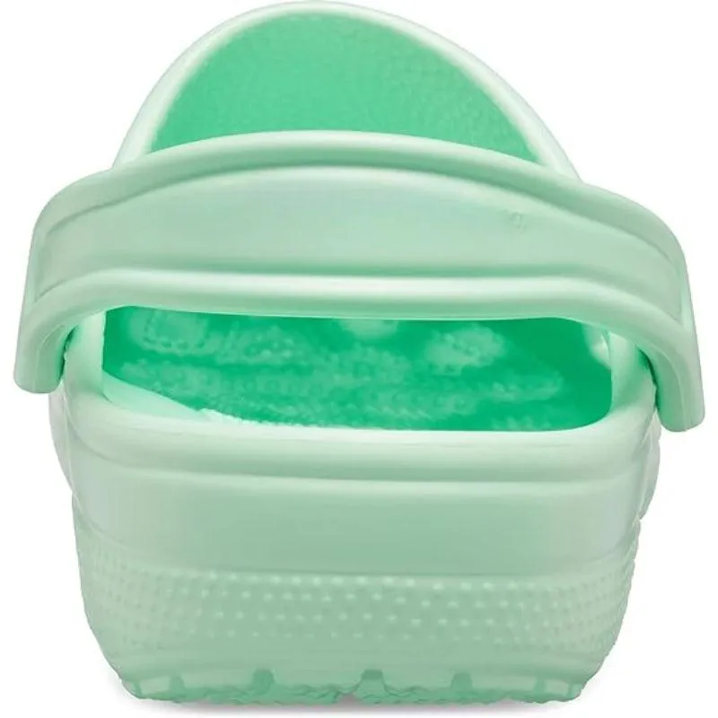 Lightweight Versatile Comfy Clogs