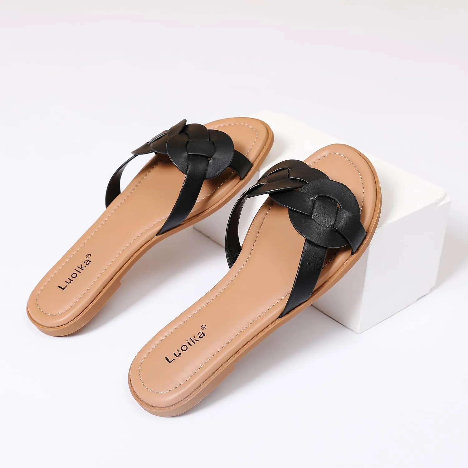 Luoika Women's Wide Width Flat Slides Sandals, Casual Comfortable Summer Beach Shoes Slip on Slide Sandal for Women.