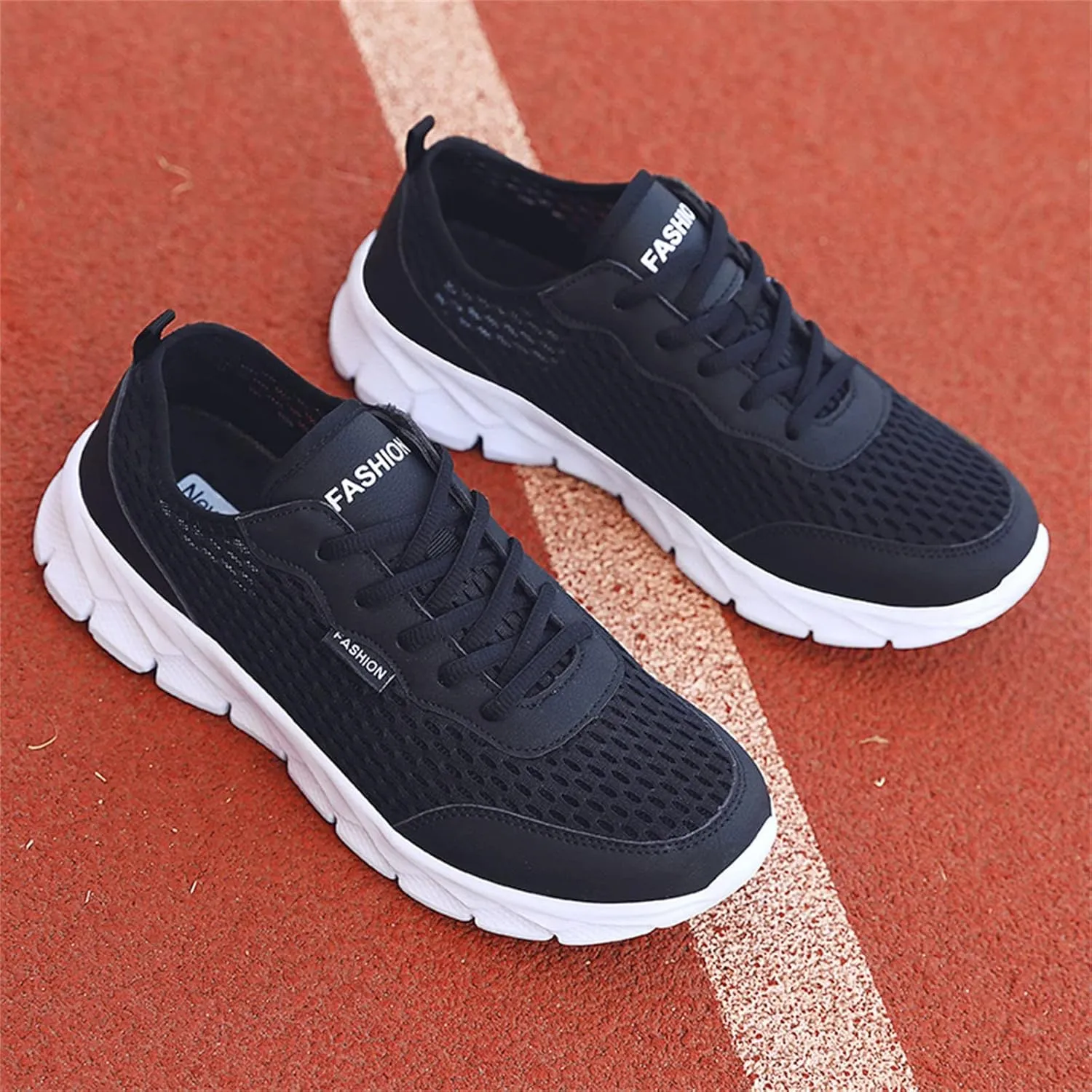 Men's Breathable Mesh Running Shoes Lightweight Breathable Slip on Running Shoe Men's Breathable Barefoot Shoes