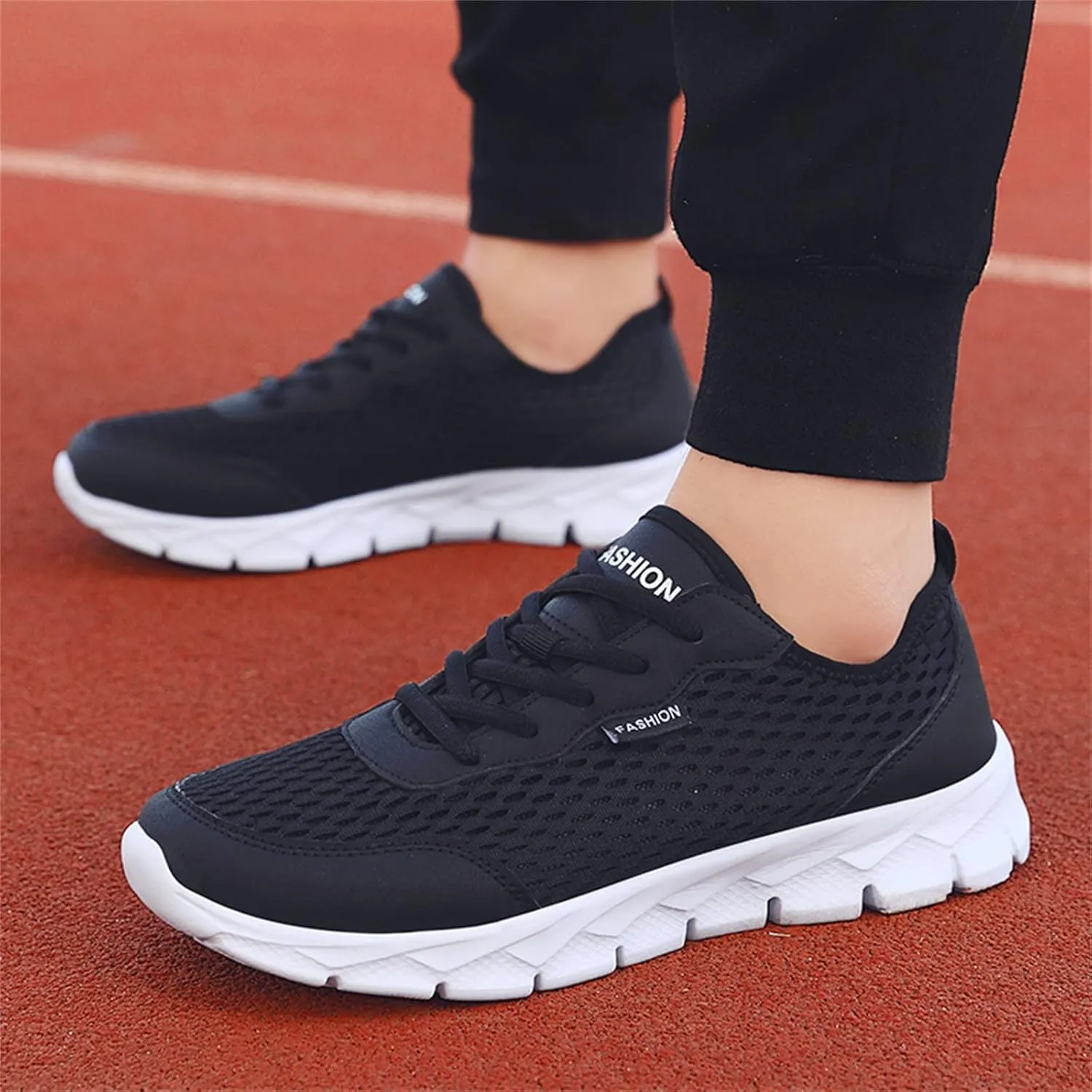 Men's Breathable Mesh Running Shoes Lightweight Breathable Slip on Running Shoe Men's Breathable Barefoot Shoes