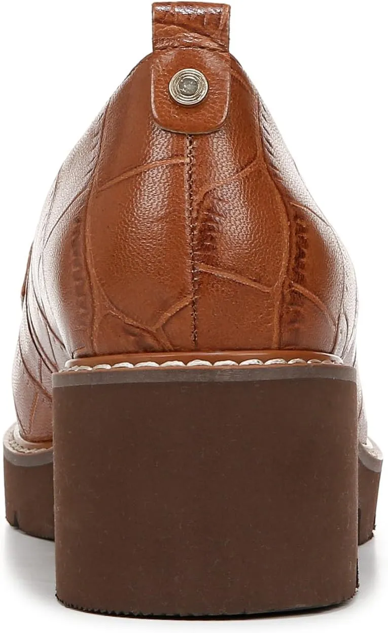 Naturalizer Women's Darry Slip-On Lightweight Lug Sole Heeled Loafer