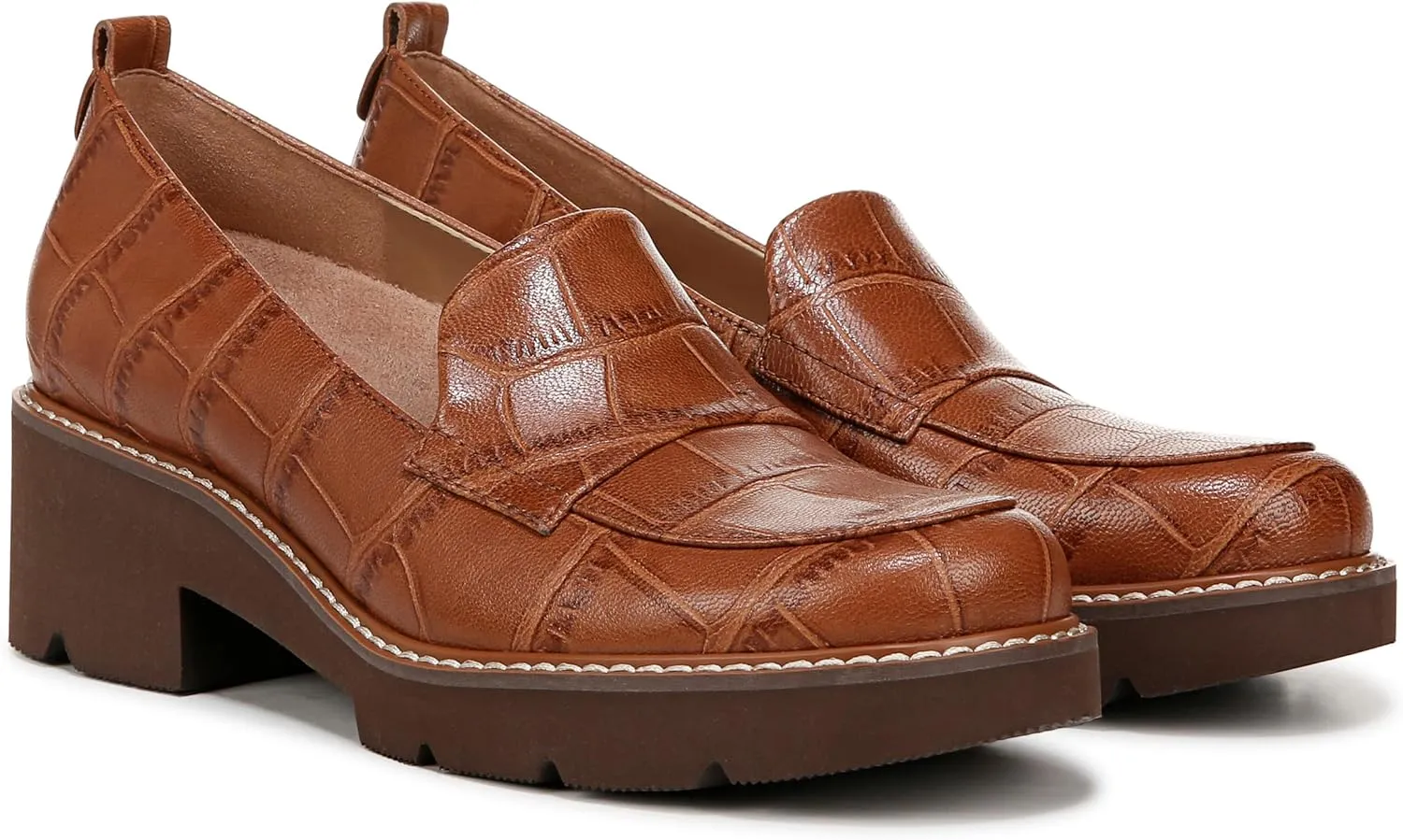 Naturalizer Women's Darry Slip-On Lightweight Lug Sole Heeled Loafer
