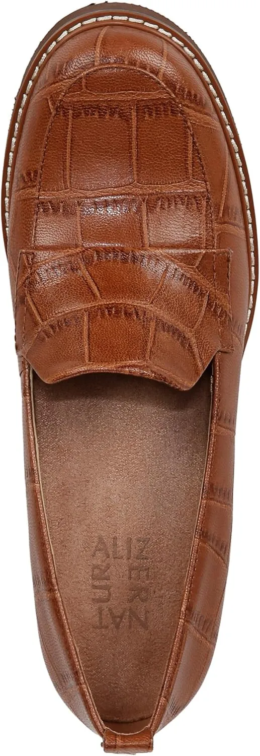 Naturalizer Women's Darry Slip-On Lightweight Lug Sole Heeled Loafer