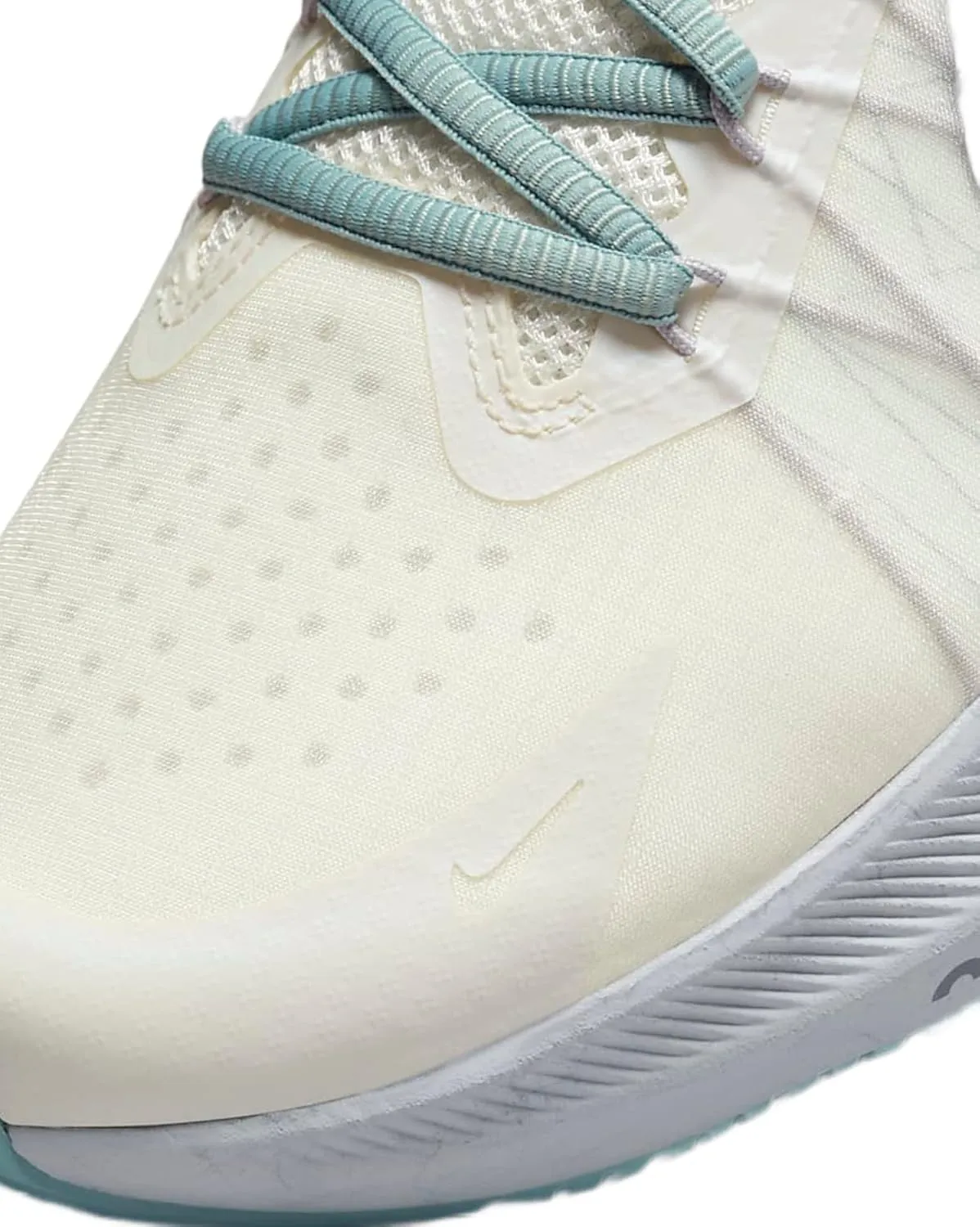 NIKE Women's Sneaker, 42