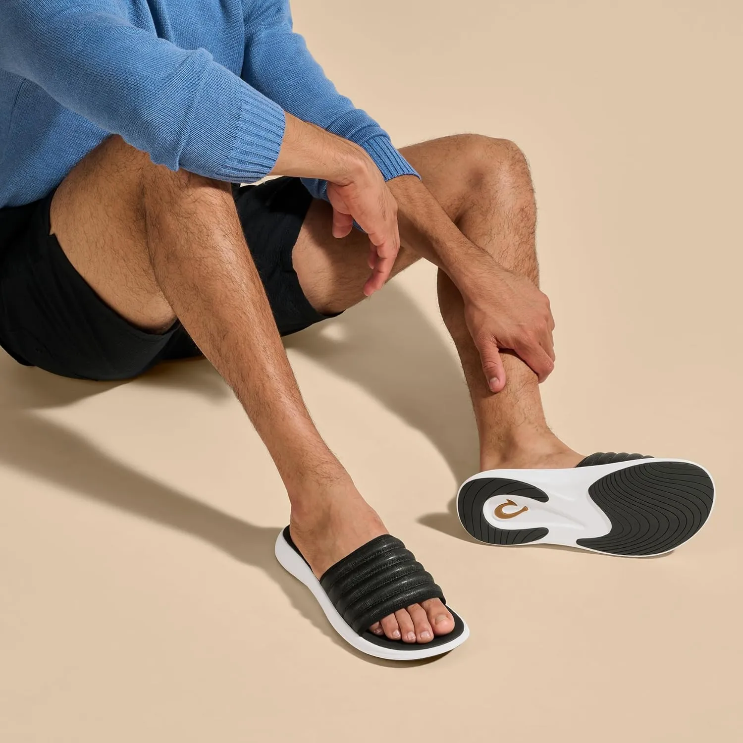 OLUKAI Komo Men's Slide Sandals, Water-Friendly Shoe with Cushioned Strap, All-Day Comfort & Support