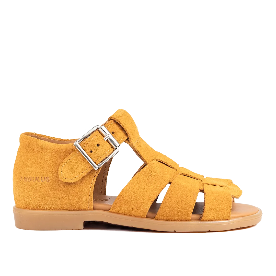 Open toe sandal with buckle closure