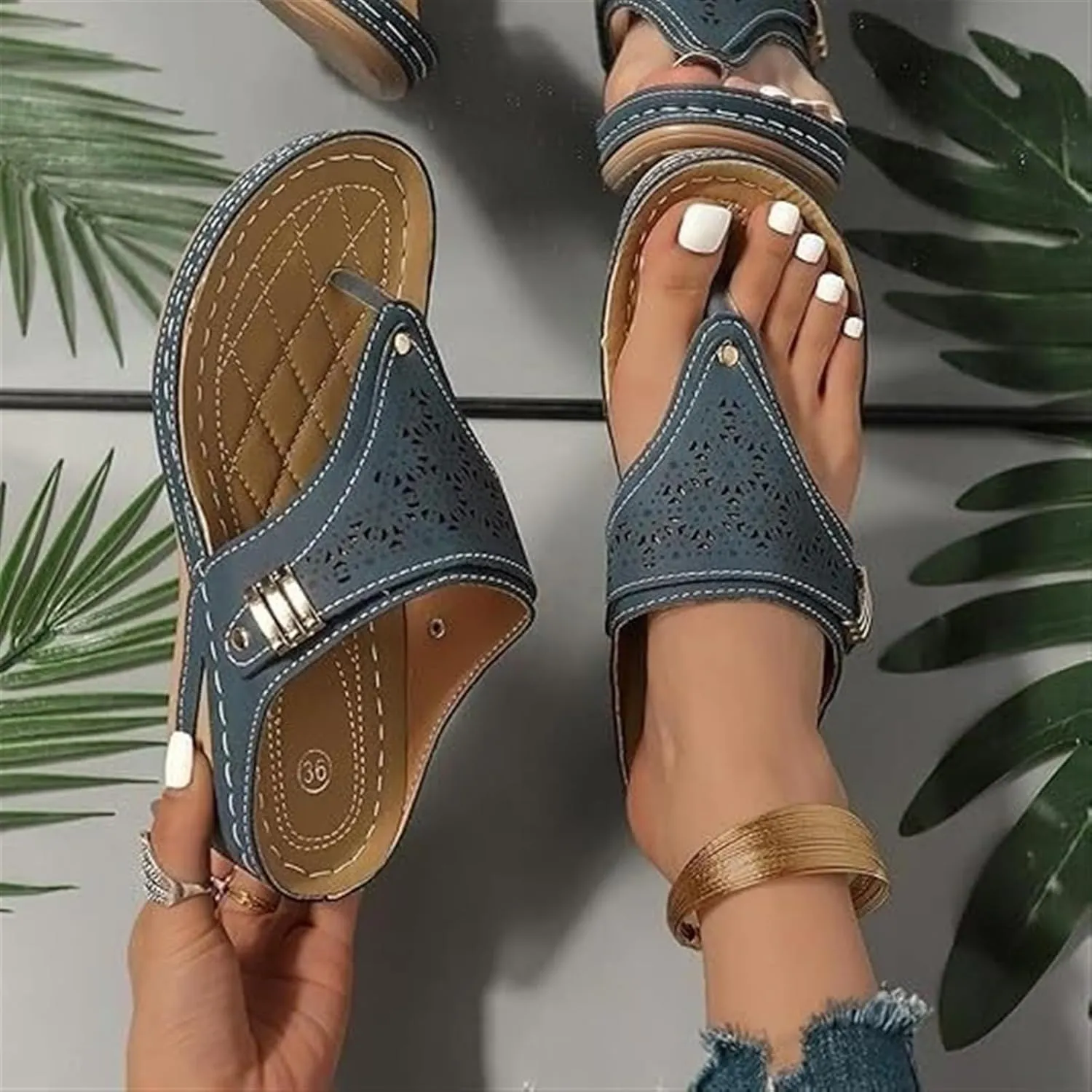 Orthopedic Sandals for Women Casual Comfort Breathable Open Toe Mesh Hollow Sports Sandals Non-Slip Summer Beach Sandals
