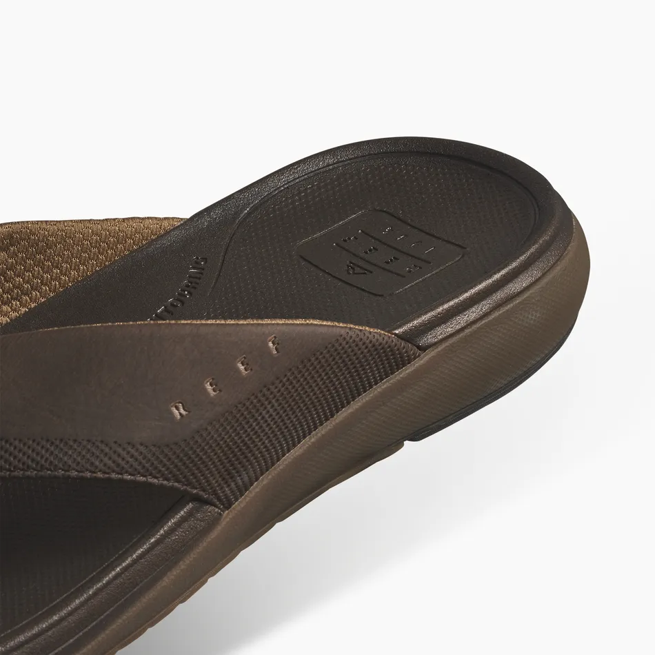 REEF Cushion Norte Sandal-Dark Brown