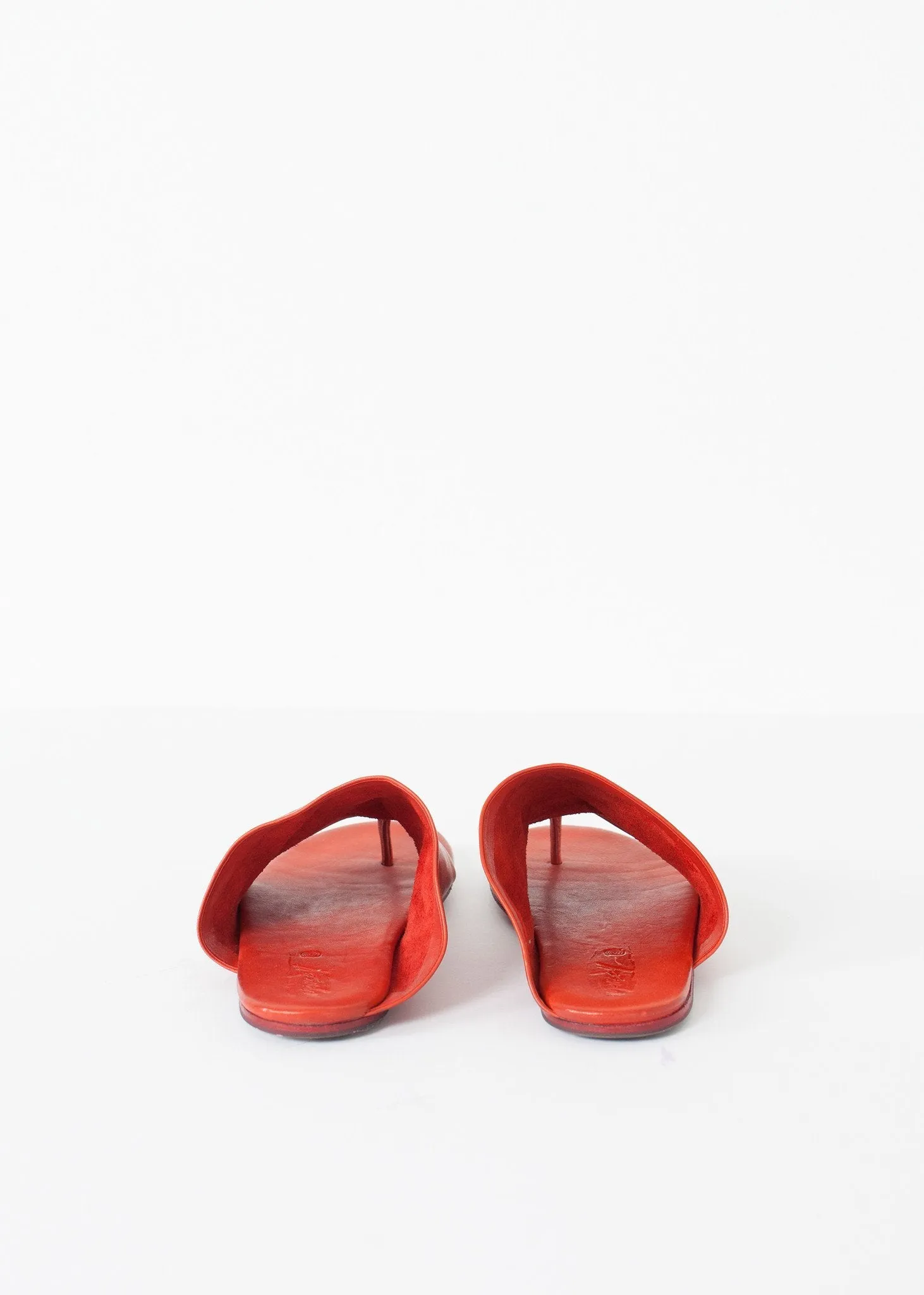 Sandal in Contemporary Arsella Red Lightweight