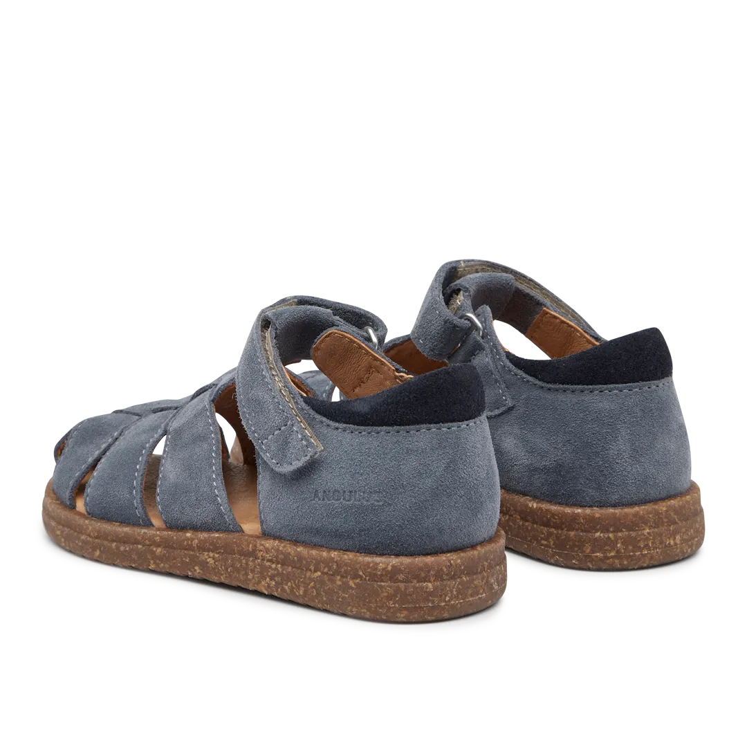 Sandal with adjustable velcro closure