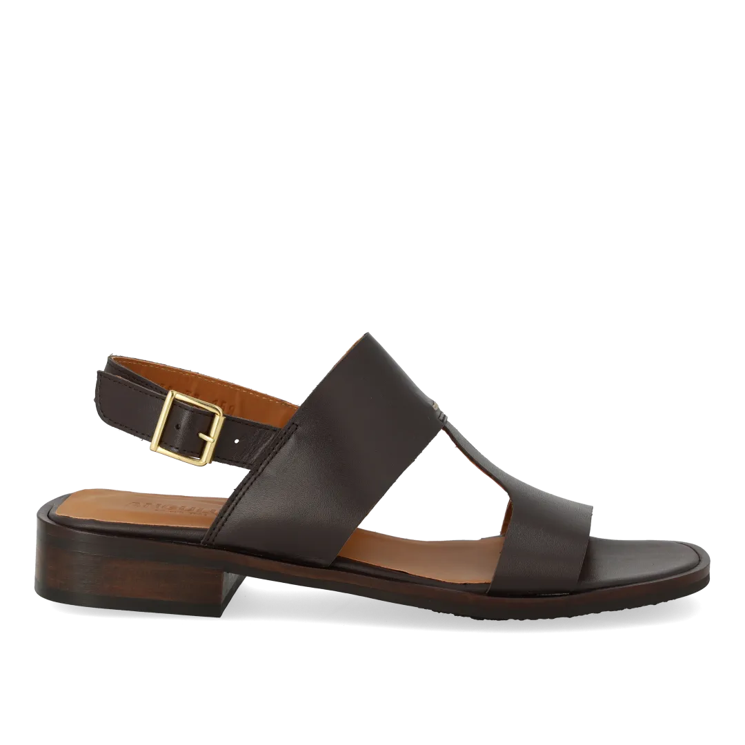 Sandal with decorative stitching detail