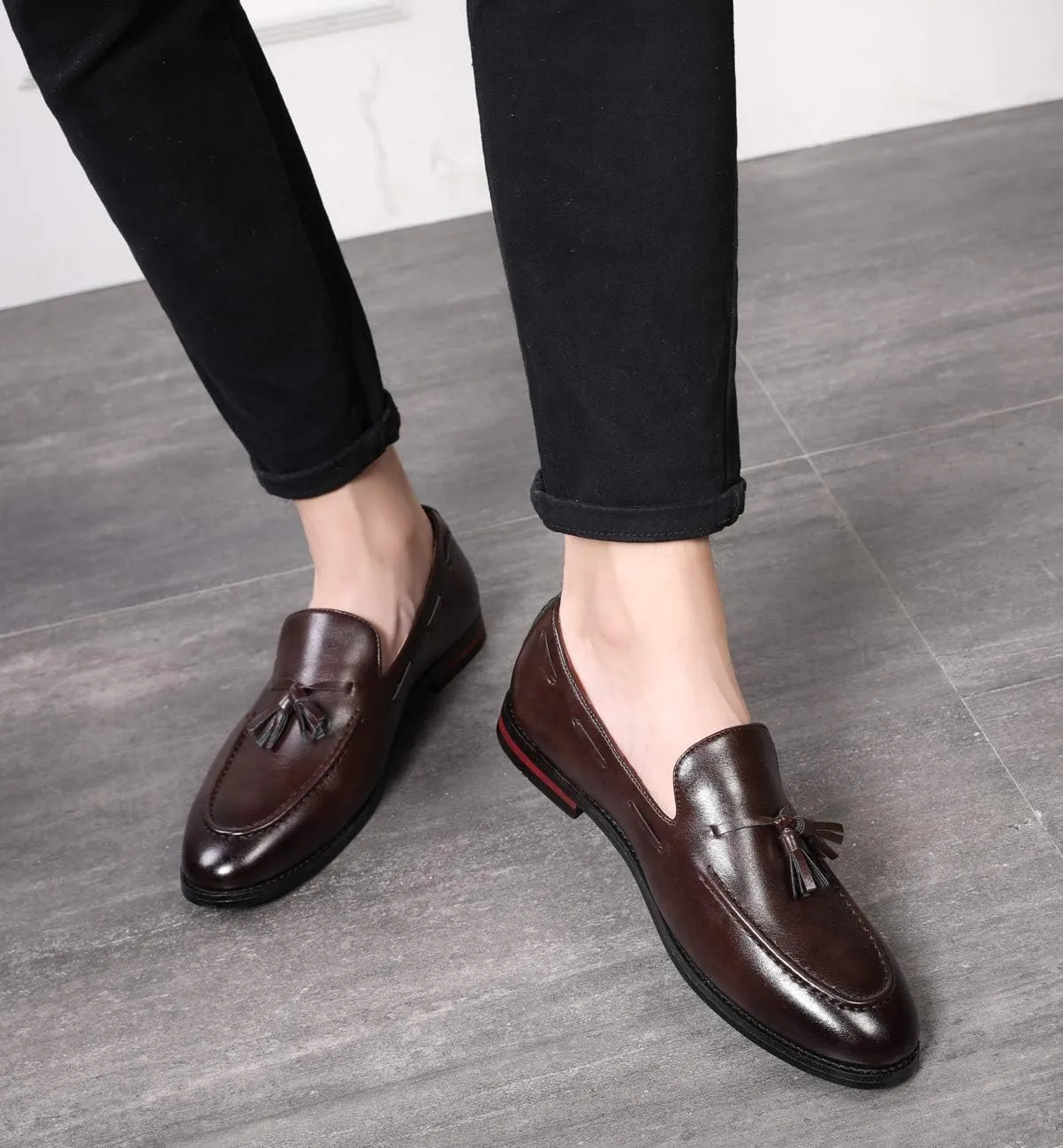 Santimon Mens Fashion Loafers Leather Casual Tassel Slip on Driving Flats Dress Shoes Black Brown