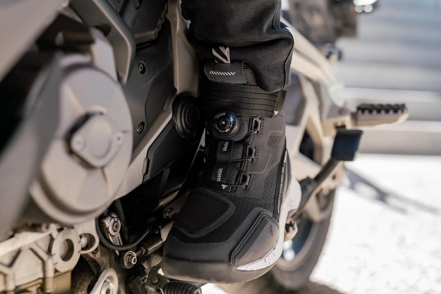 SHIMA TAKESHI VENT, Motorcycle Shoes for Men - Breathable, Reinforced Street Riding Shoes with ATOP Closure System, Ankle Support, Anti-Slip Sole, Gear Pad (Black, 10.5)