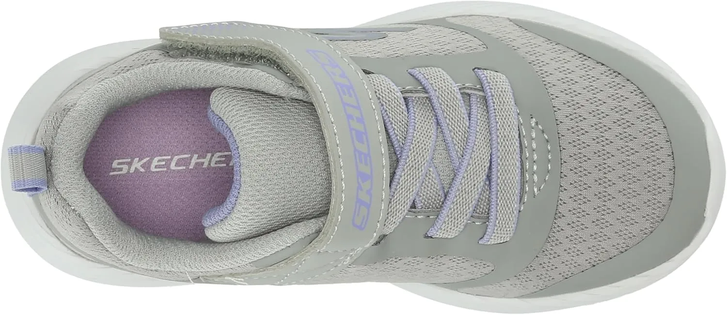 Skechers Girl's Dyna-lite Sneaker