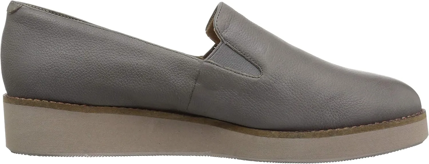 SoftWalk Women's Whistle Loafer