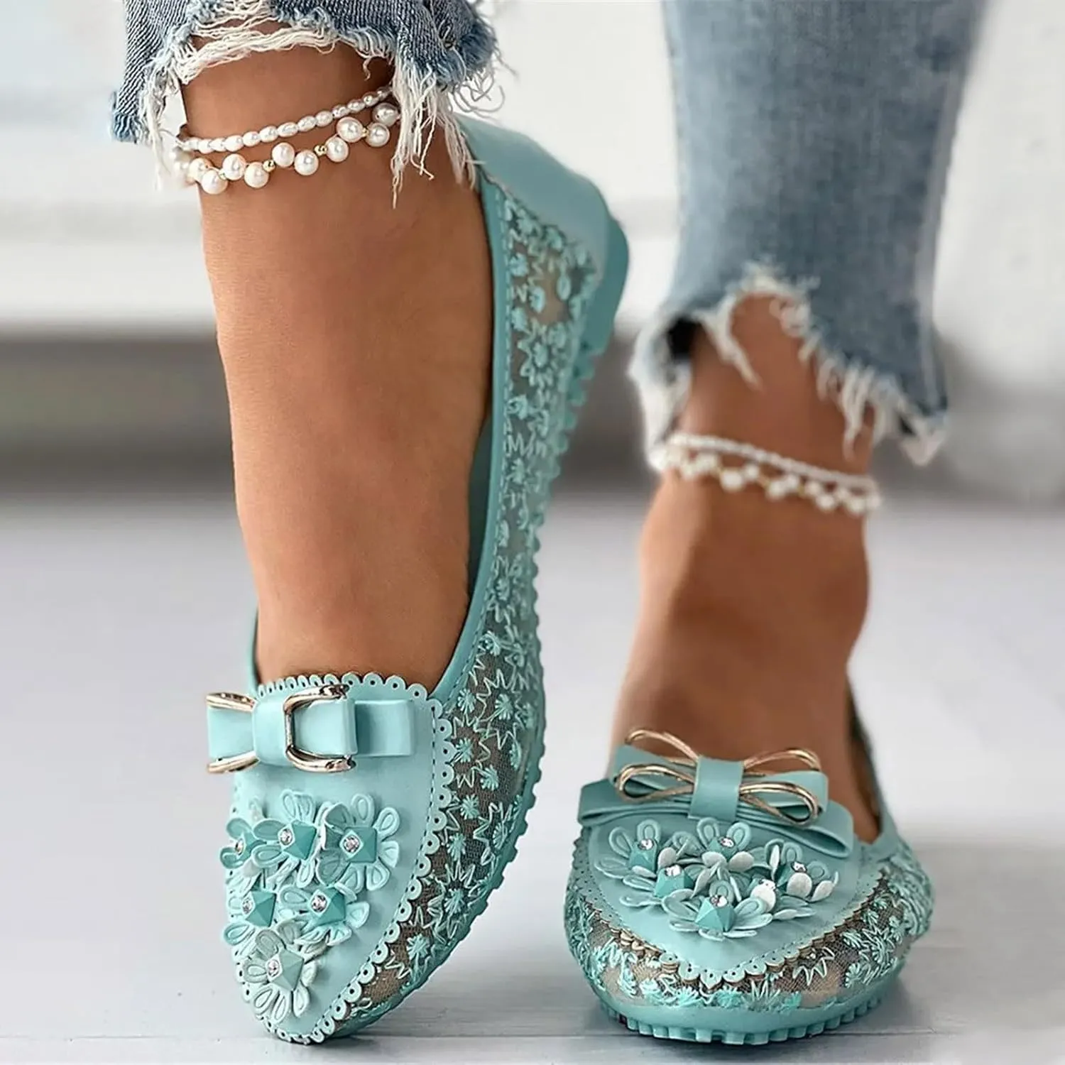 Summer Sandals for Women Women's Embroidery Lace Leather Flats Breathable Soft Sole Loafers Casual Ballet Shoes