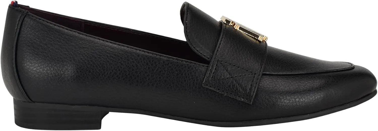 Tommy Hilfiger Women's Cyndia Loafer