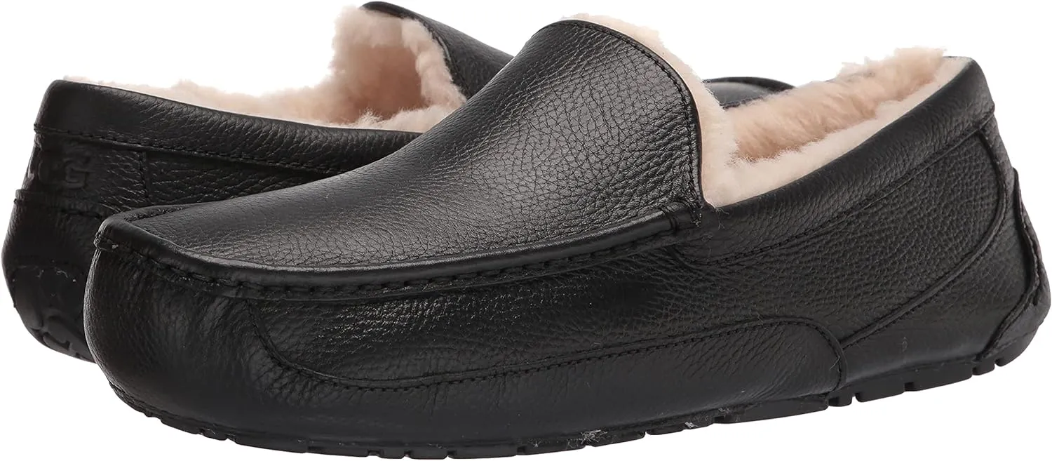 UGG Men's Leather Ascot Slipper