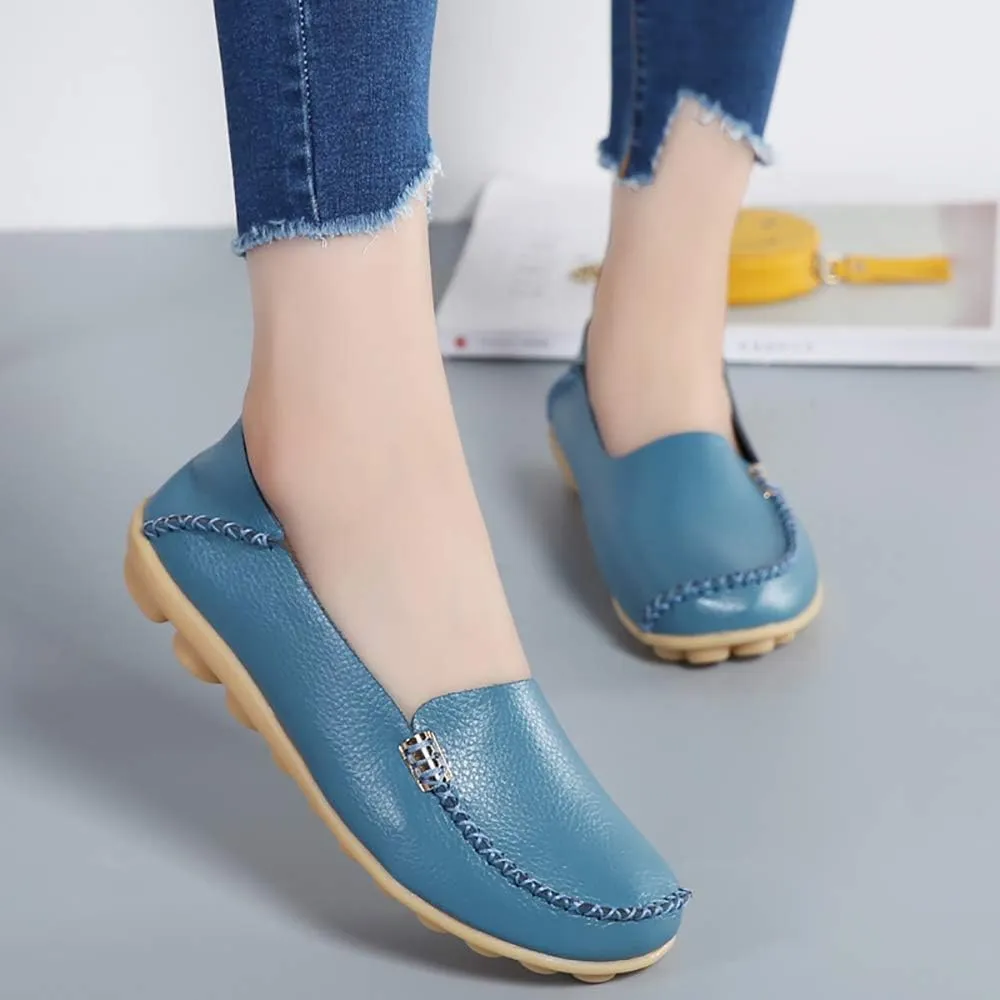 WERWAES Womens Casual Loafers Comfortable Leather Slip on Shoes Fashion Round Toe Moccasins Flats Soft Lightweight Walking Outdoor Loafers