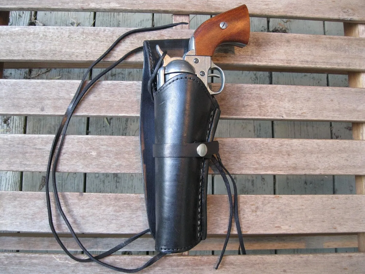 Western Quick Draw Gun Holster - Smooth Leather - 38 Cal - Black - Left Hand - Single Action - Size 6"