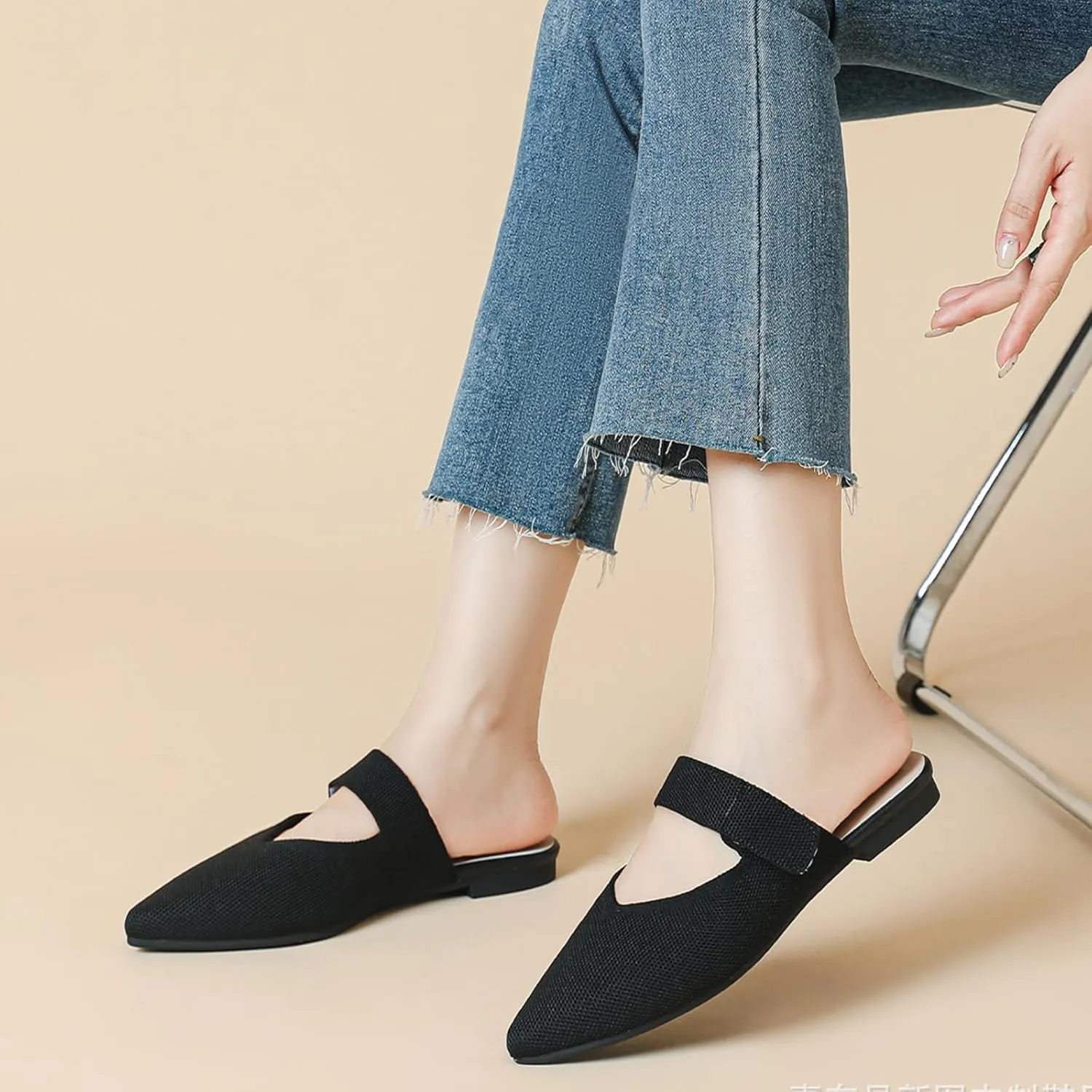 Women's Knitted Pointed Toe Flat Mules Summer Fashion Hook&Loop Slide Slippers Comfortable Slip On Breathable Backless Mesh Casual Flats Sandals mules for women