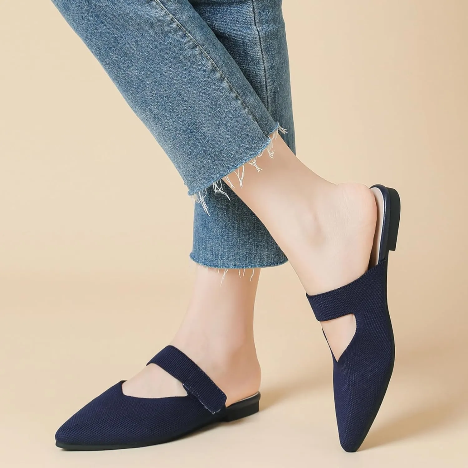 Women's Knitted Pointed Toe Flat Mules Summer Fashion Hook&Loop Slide Slippers Comfortable Slip On Breathable Backless Mesh Casual Flats Sandals mules for women